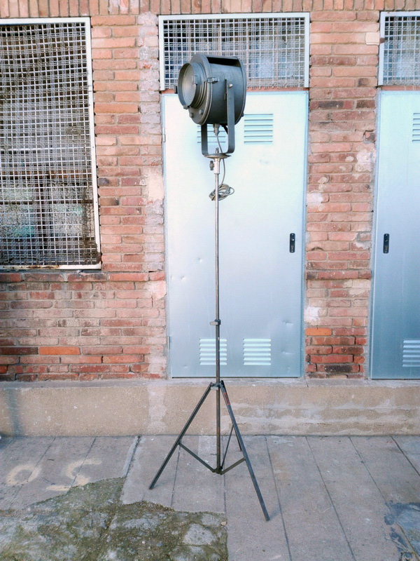 foco cremer iluminacion escenica foto cine metal e27 alt reg 47-160-240x33x31(50eu) 1u